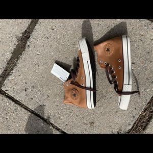 BRAND NEW high top Converse brown leather